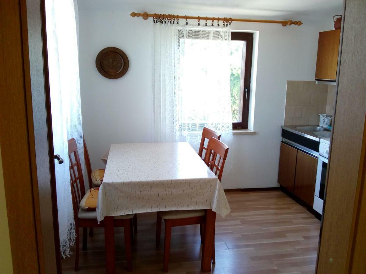 Apartment Dora Medulin